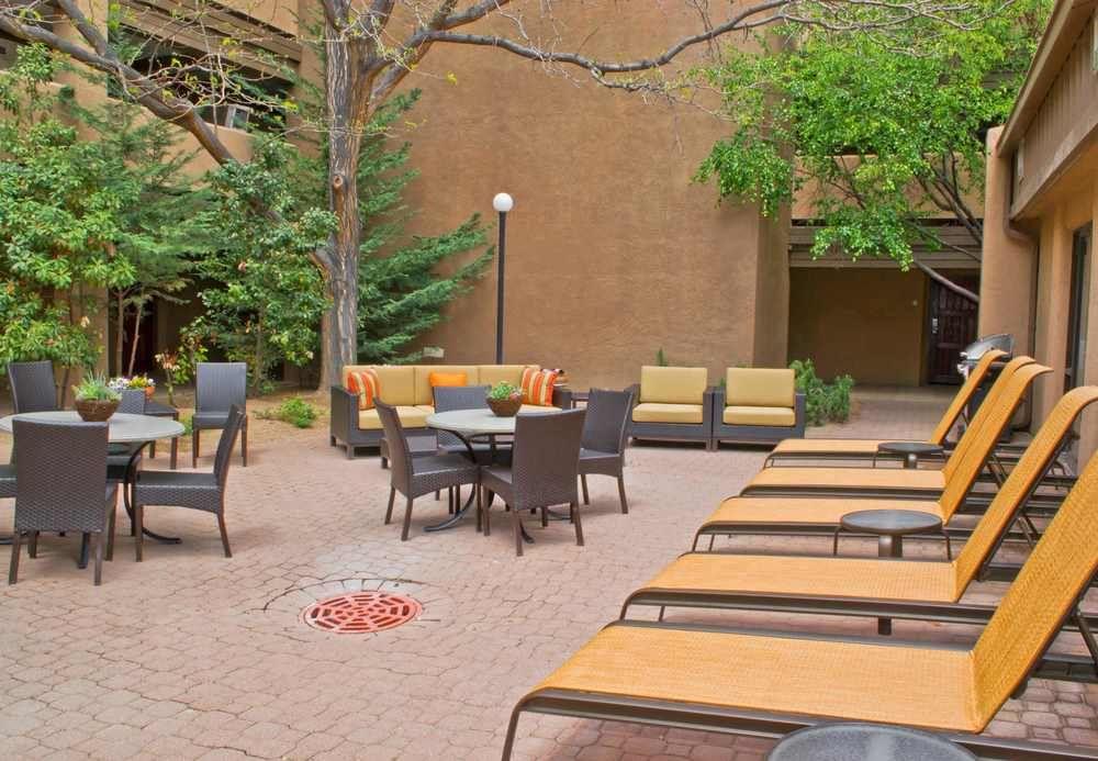 Courtyard Santa Fe Hotel Exterior photo