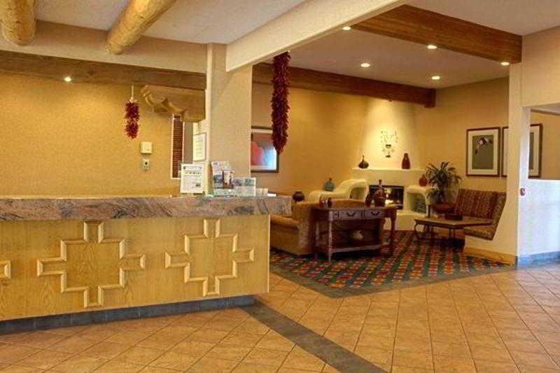 Courtyard Santa Fe Hotel Exterior photo